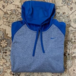 NIKE Women’s Hoodie ⭐️